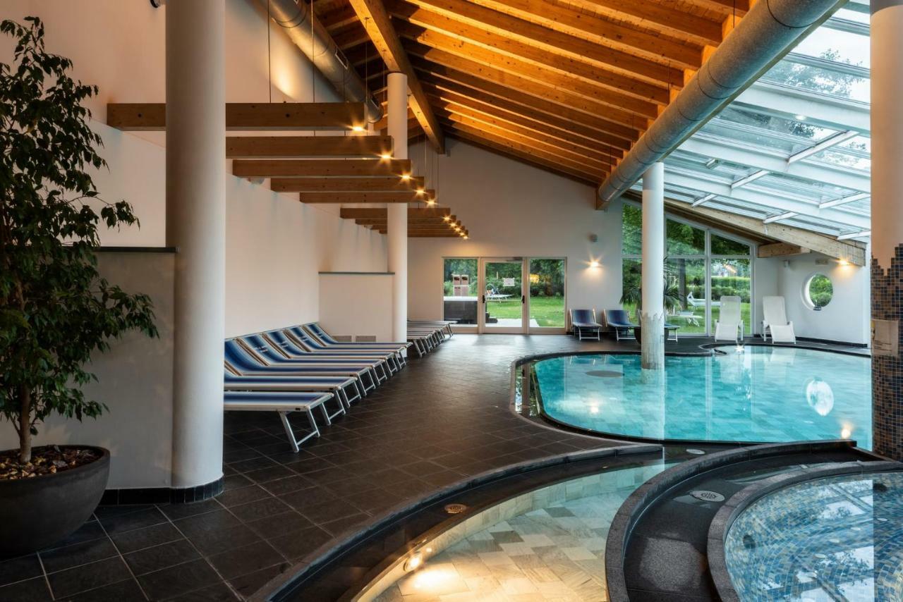 Hotel Al Sorriso Greenpark & Wellness Levico Terme Exteriör bild